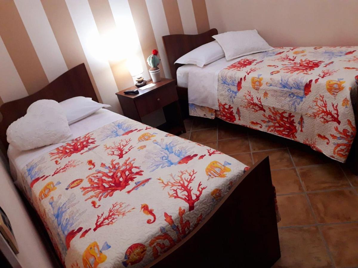 Pompei House Bed & Breakfast สกาฟาติ ภายนอก รูปภาพ