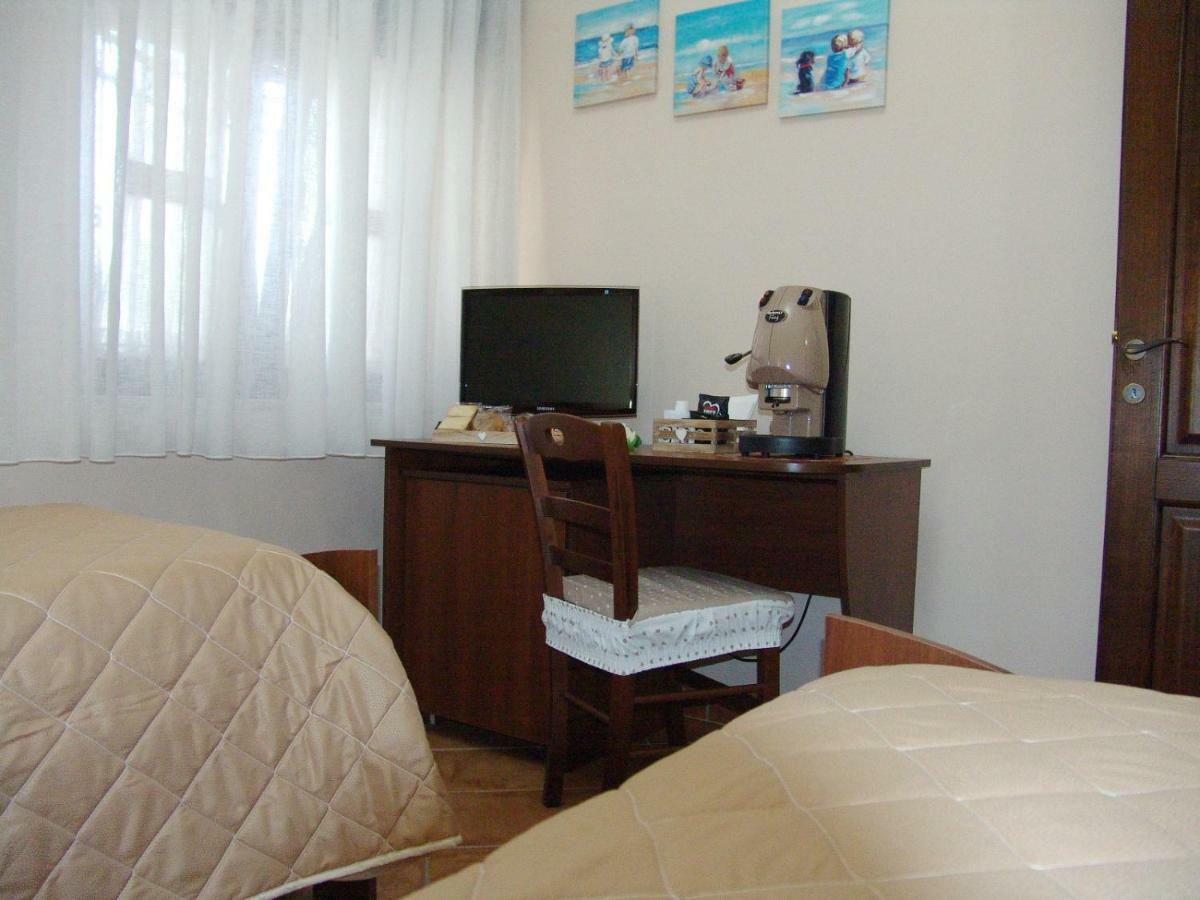 Pompei House Bed & Breakfast สกาฟาติ ภายนอก รูปภาพ