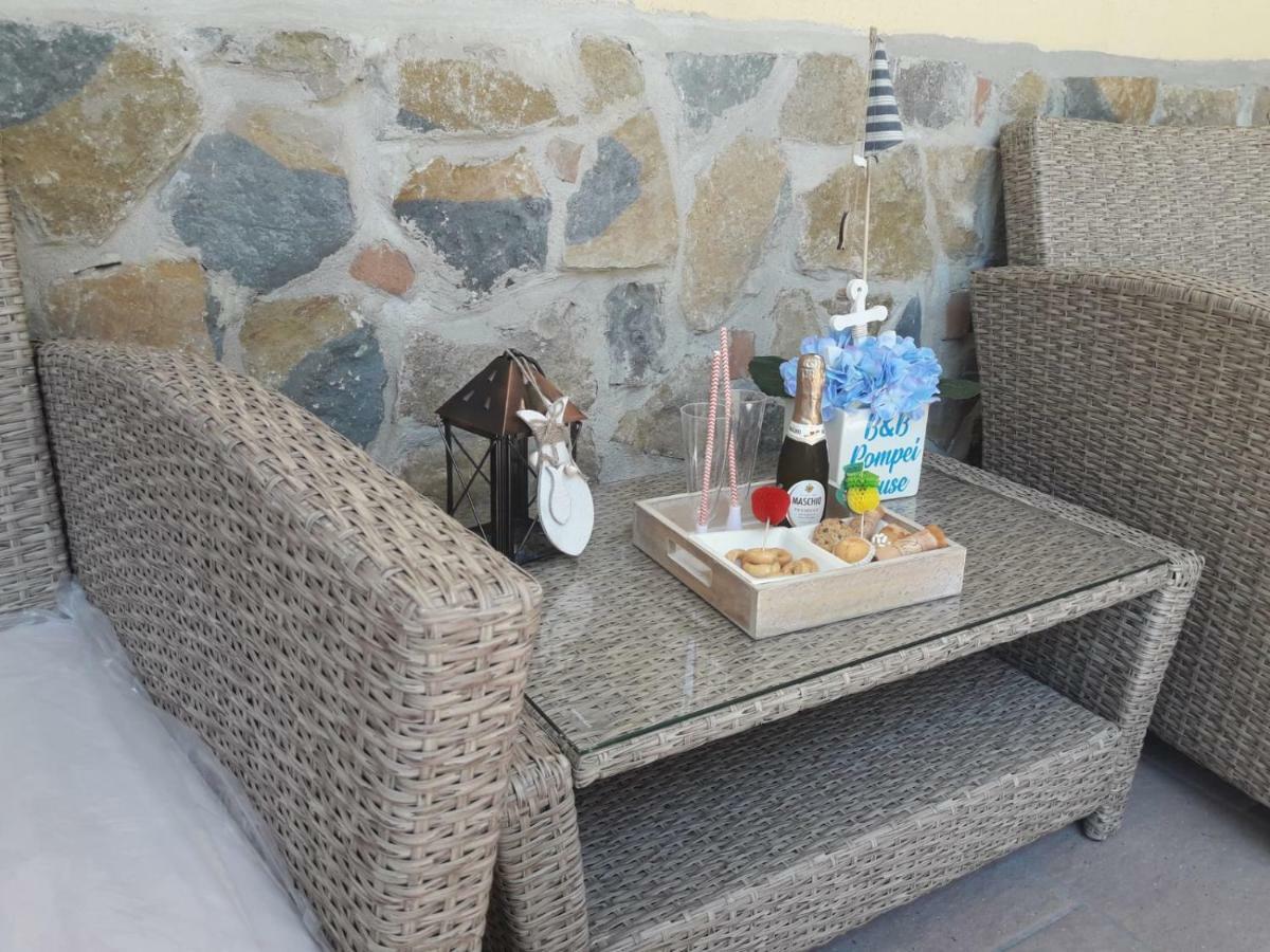 Pompei House Bed & Breakfast สกาฟาติ ภายนอก รูปภาพ